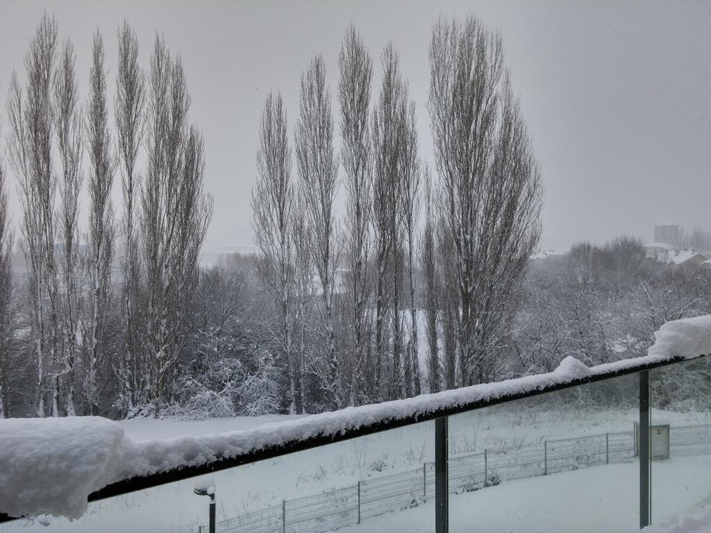 Aparthotel Jardines De Aristi Vitoria-Gasteiz Exteriér fotografie